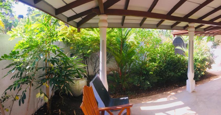 Villa Ceylon Home Унаватуна Экстерьер фото