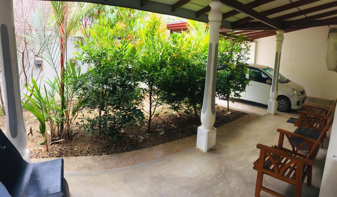 Villa Ceylon Home Унаватуна Экстерьер фото
